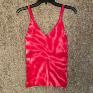 NWOT tank sweater color red white size XS/S